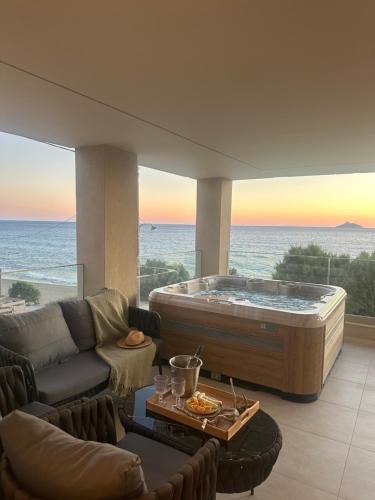 Kalamaki Apartment | Nicola's Mare