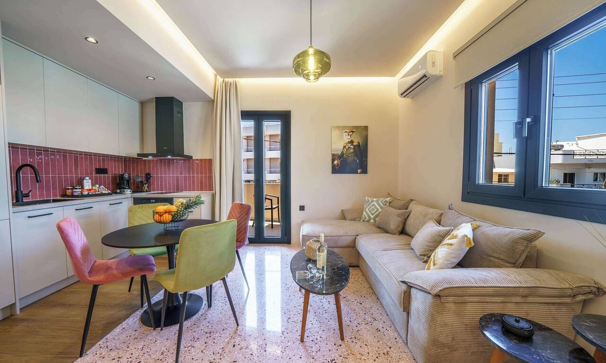 Nea Alikarnassos Apartment | Noble Heraklion Suites, Terra Suite in Crete