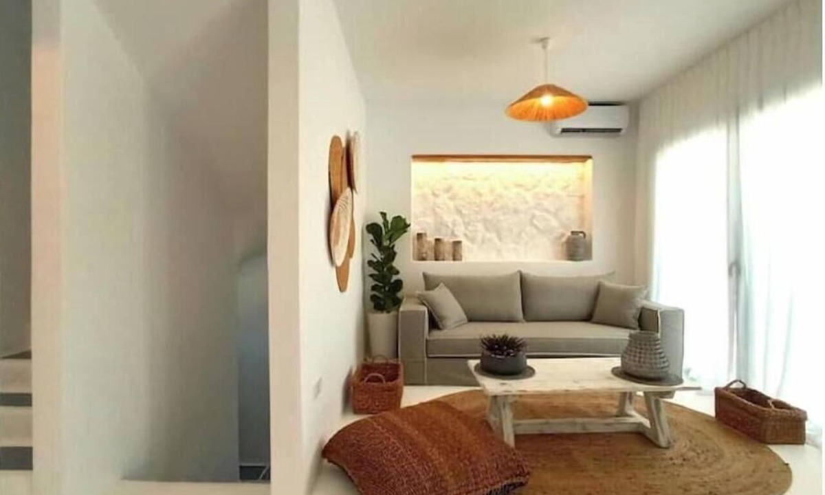 Kastraki House | Noema Mare Luxury Villa | Private Pool & Stunning Sea Views