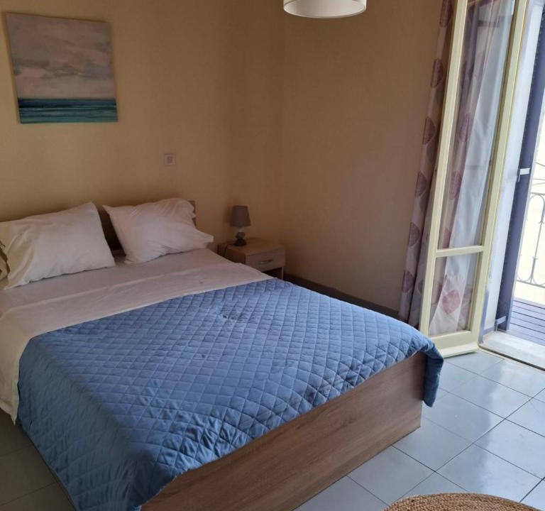 Spetses Apartment | Old Harbor Apartments