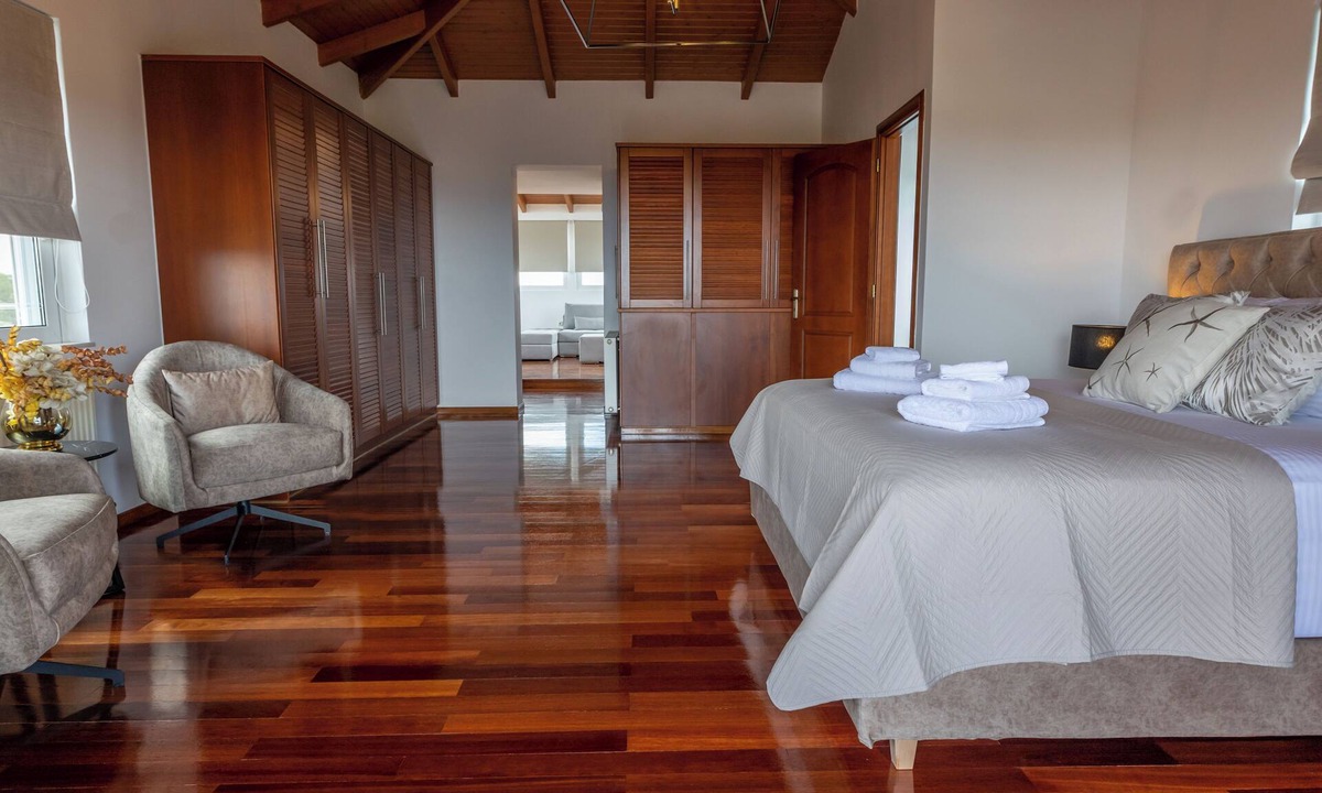 Kropia Villa | Olive Grove 4BR 3BA Pool Villa near Athens Airport