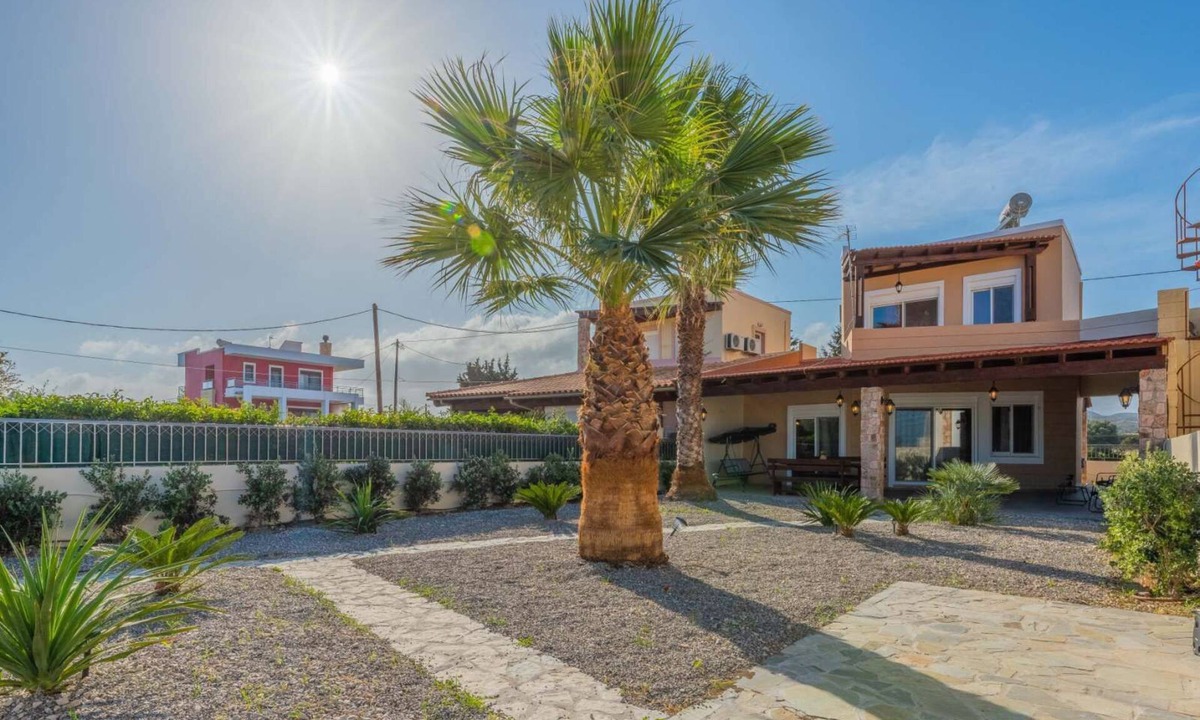 Gennadi House | Palmview Villa One minute on foot away from an almost private beach!