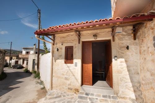 Gortyna Apartment | Persefoni's Village House in Messara