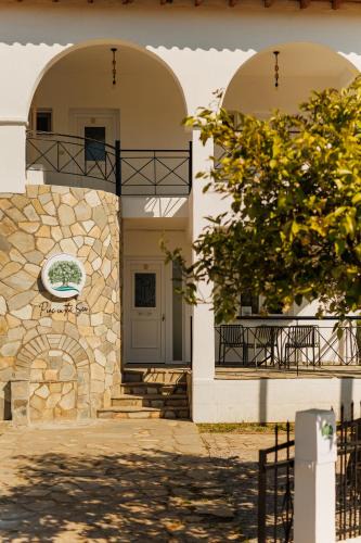 Nikita Apartment | Pine in the sea II Boutique apartment-Nikiti