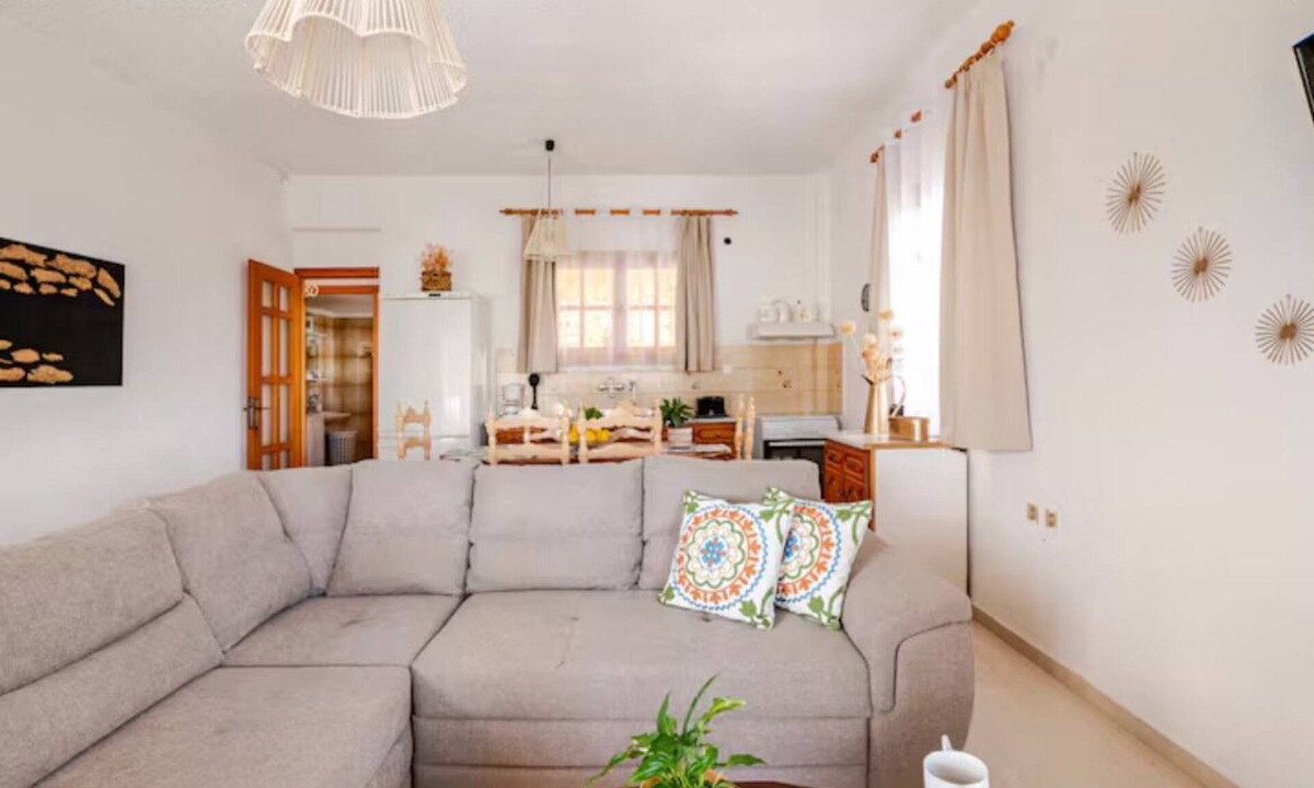 Kefalari House | Querencia Residence