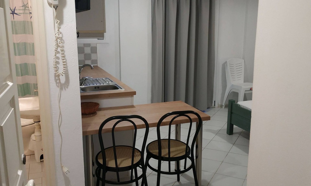 Agia Pelagia Apartment | Renia Studios Economy studio ground floor