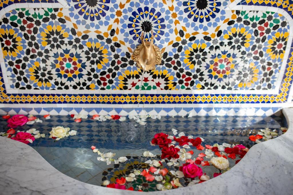 Zaouia Ben Smine Hotel | RIAD GOLD