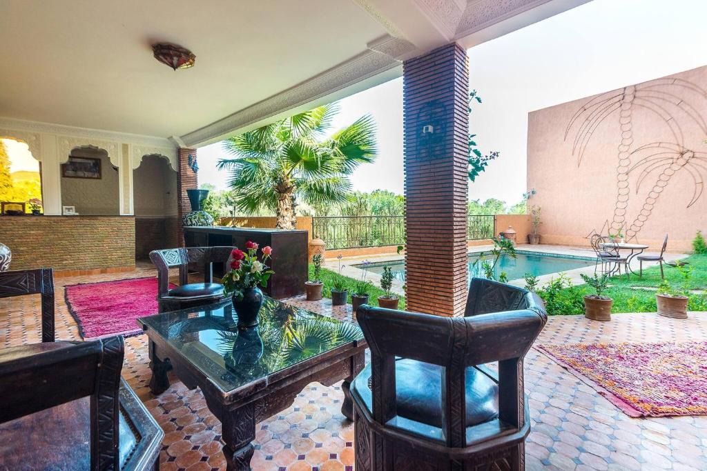 Aguergour House | Room in BB - Amazing Riad-hotel In Lalla Takerkouste