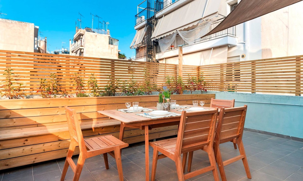 Piraeus Apartment | Royal Premium Apartment -120sq -common Terrace