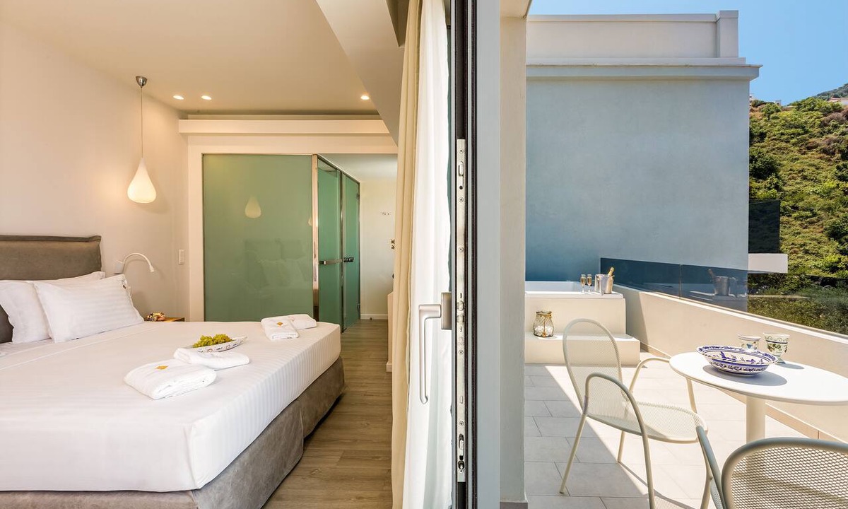 Karlovassi Hotel | Samian Mare Hotel Suites & Spa