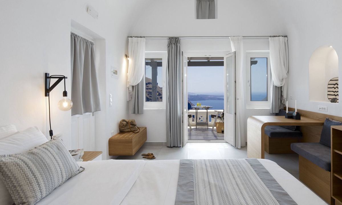Imerovigli Hotel | Santorini Princess Spa Hotel