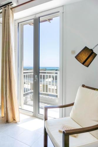 Heraklion Apartment | Spacious cozy seaview apartment in Heraklion