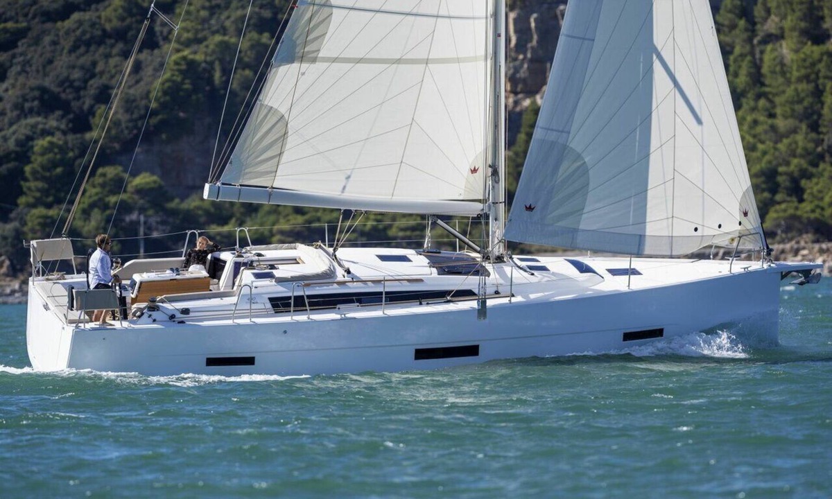 Volos City Centre Boat Rental | Sun-Kissed Sailing Adventure in the Sporades Islands from Volos, Thessaly