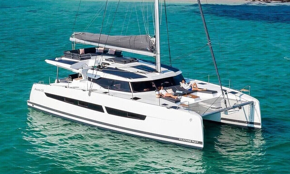 Perigiali Boat Rental | Sun-soaked Sailing Adventure in the Ionian Islands