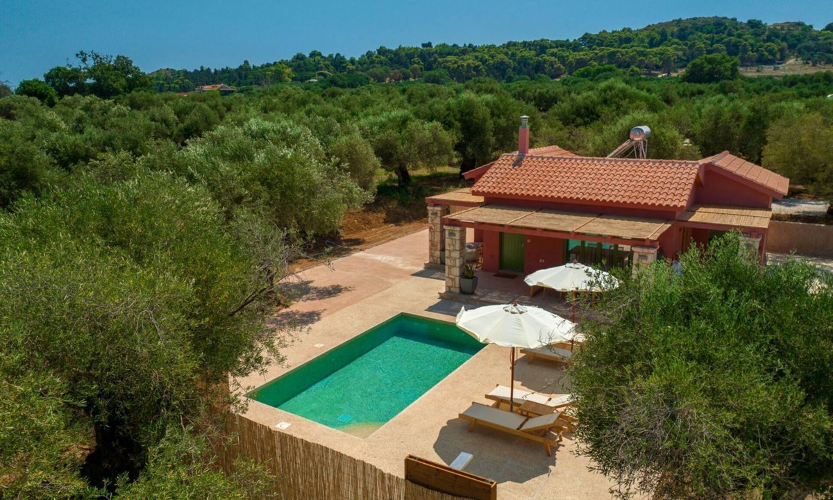 Vasilikos House | Terra Oleana Riza Cottage