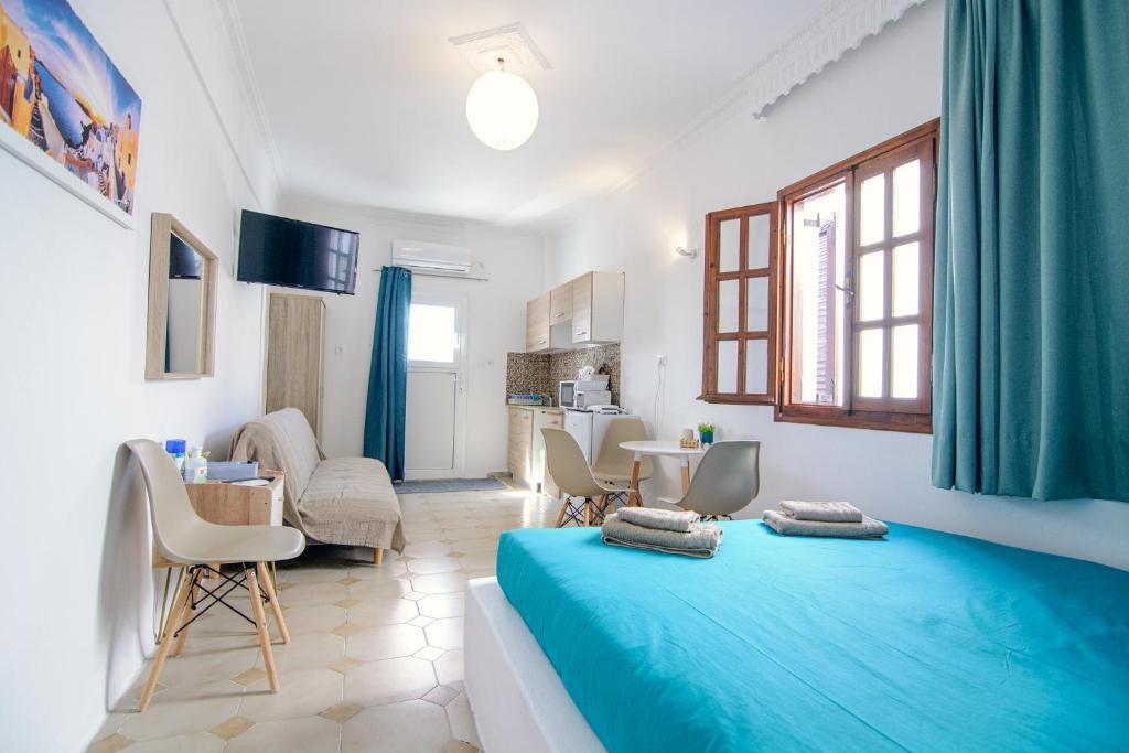 Fira Apartment | The Garden View 2