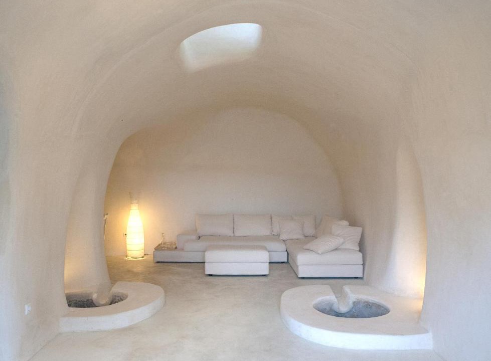 Akrotiri House | The Palm Tree Residence