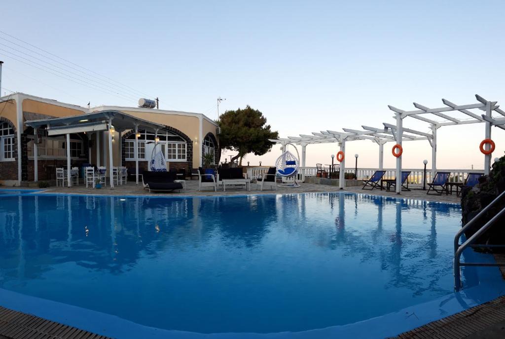 Vourvoulos Apartment | Vaya Plaza houses