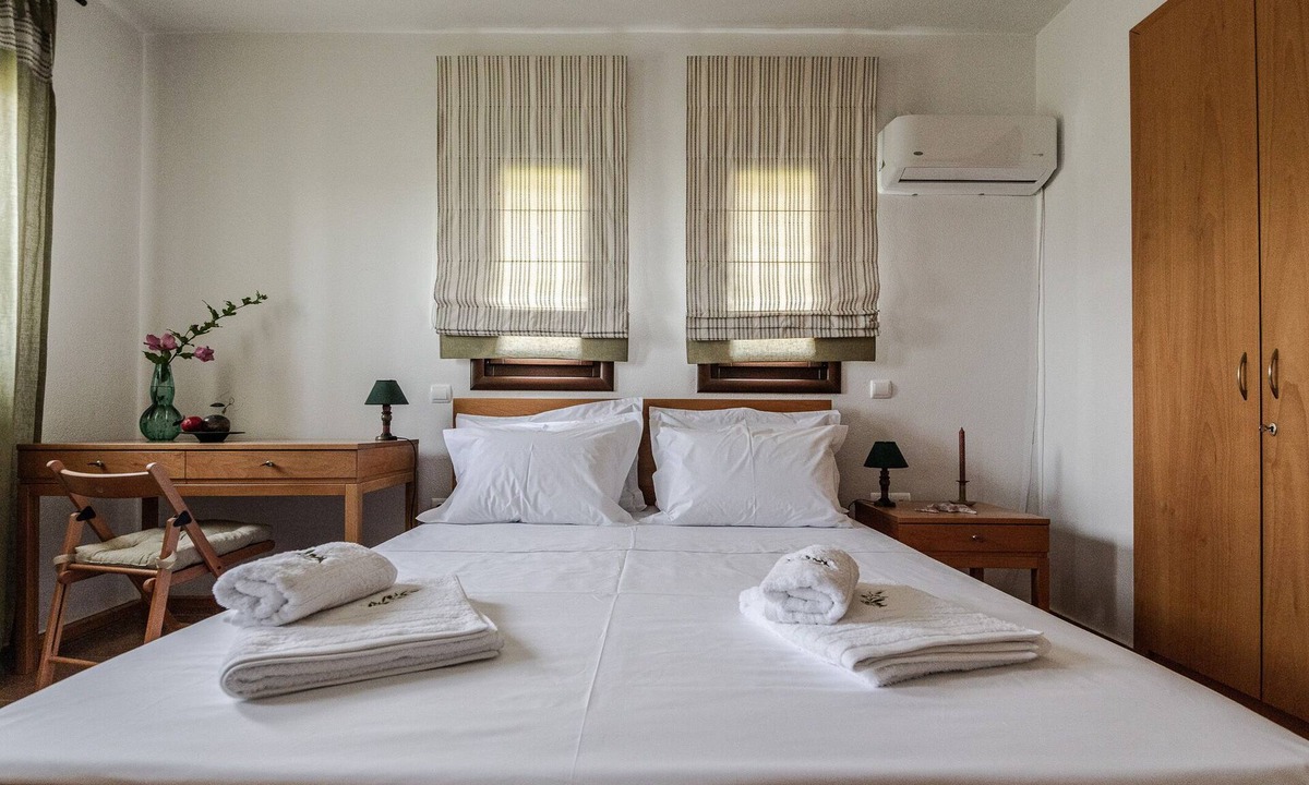 Koropi Villa | Villa 10 Elies