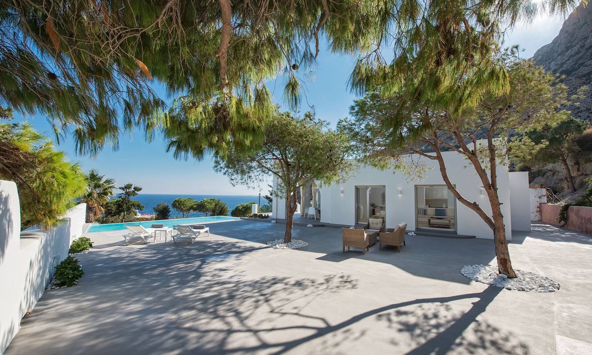 Kamari Villa | Villa Adrali, 4 bedrooms, private pool