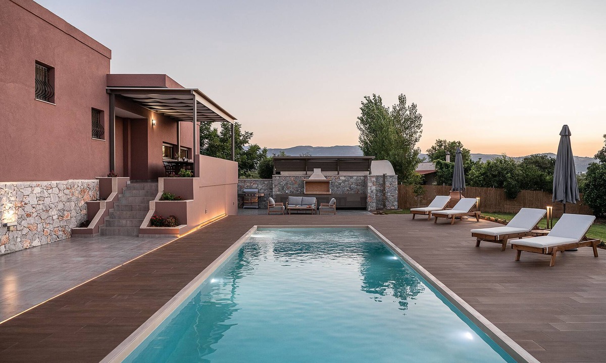 Agia Villa | Villa Enny, Modern & Luxurious, Heated Pool