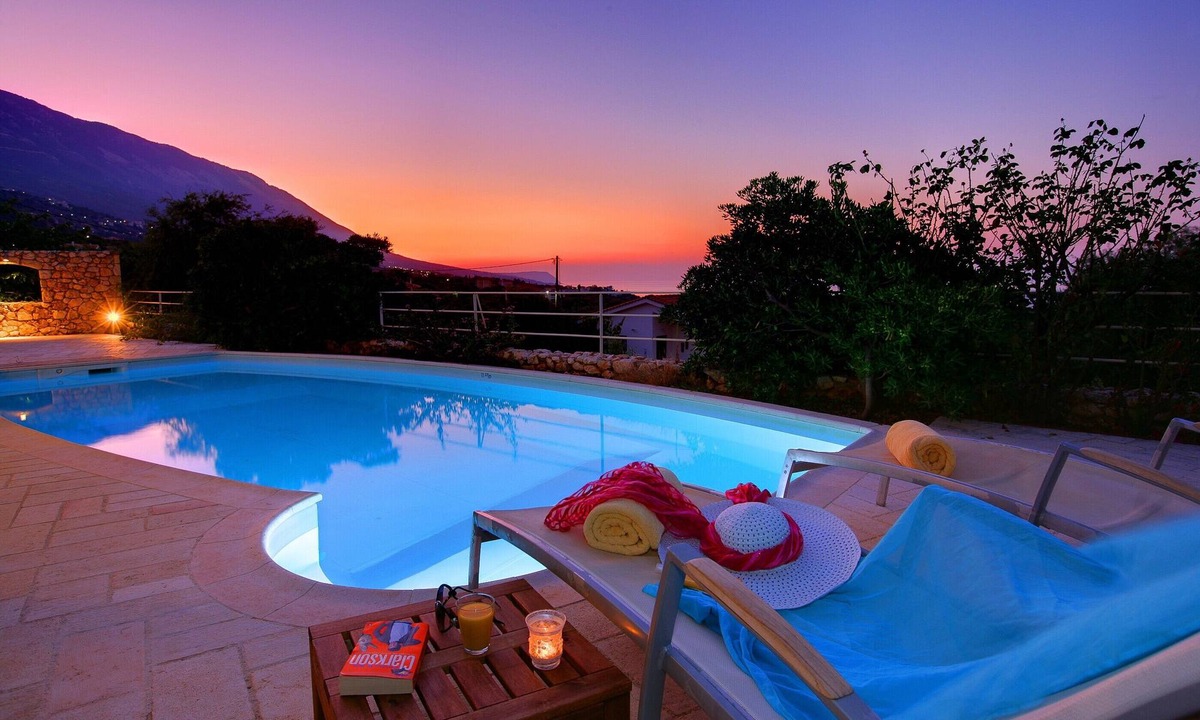 Karavados Villa | Villa 'Petalida Ideales Resort' with Sea View, Wi-Fi and Air Conditioning