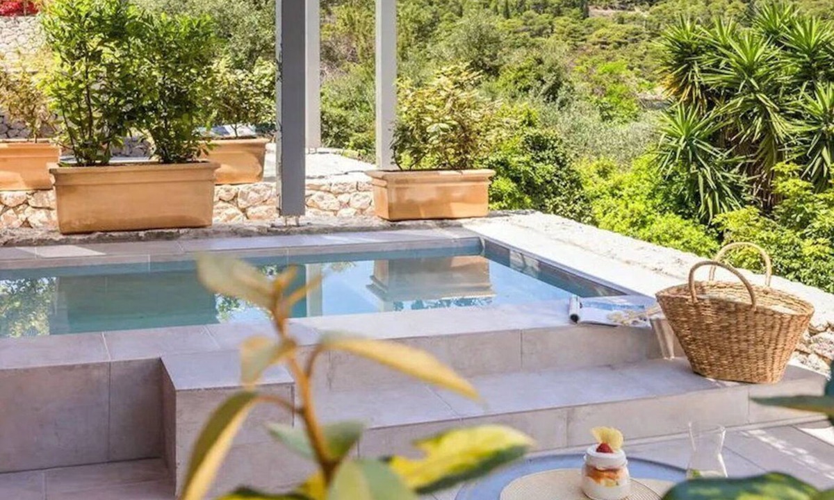 Assos Villa | Villa Thalassa, Assos | Private Plunge Pool | Sea Views | Breakfast Included