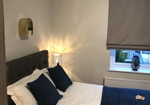 1 Bed studio great for Business in Reading