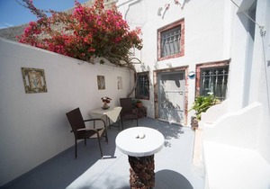 Cave House by Hotel Thira