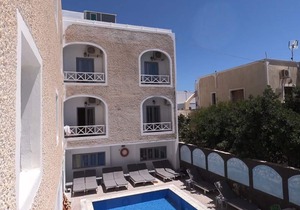 Deluxe Double Studio 30 meters from Perissa Beach