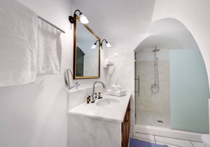 Deluxe Santorini Villa | Villa Family | 2 Bedroom | Wonderful Sea Views | Oia