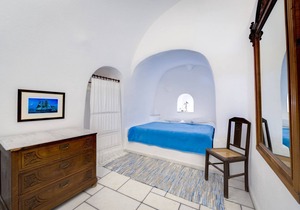 Deluxe Santorini Villa | Villa Family | 2 Bedroom | Wonderful Sea Views | Oia