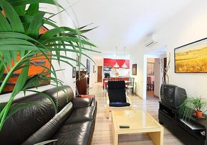 Interhome - Eixample Dret Independencia Valencia in Barcelona