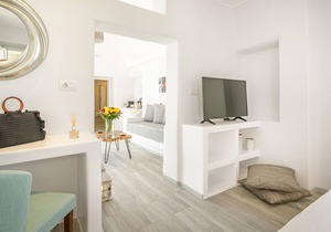 Luxury private Villas with Pool or Jacuzzi