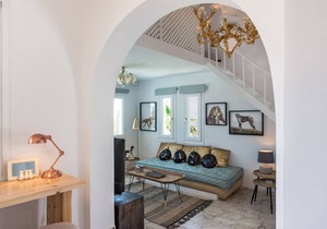 Luxury Santorini Villa |Summer Lovers Villa Private Pool | Private Spa | Panoramic Caldera View | Ak