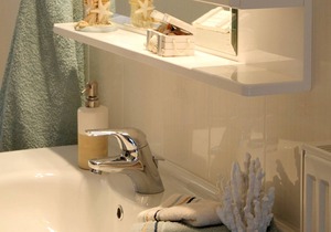 New Stylish Apartment With Sea View