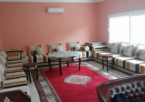 Spacious 3 Bedrooms Villa near the beach AH31067