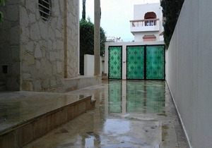 Spacious 3 Bedrooms Villa near the beach Ref AH31067