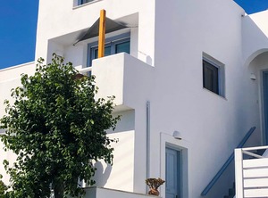 The Cliff | Fira