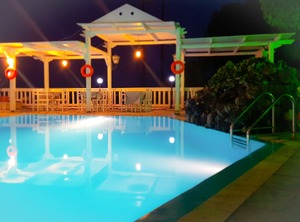 Vaya Plaza | Vourvoulos
