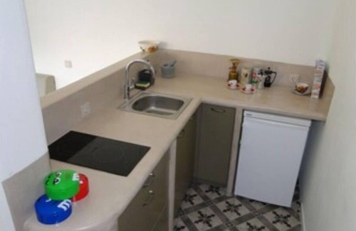 Perissa House | 10 meters from the Beach!