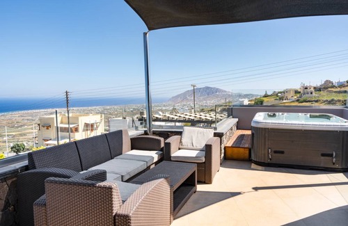 Vourvoulos House | 100 m² House ∙ 2 bedrooms ∙ 6 guests