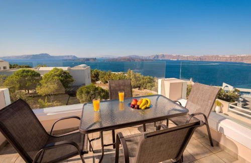 Akrotiri Apartment | 120 m² Apartment ∙ 2 bedrooms ∙ 7 guests