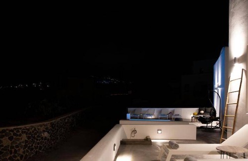 Messaria Apartment | 140 m² Serviced apartment ∙ 4 bedrooms ∙ 14 guests