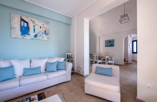 Kamari Villa | 170 m² Villa ∙ 3 bedrooms ∙ 6 guests