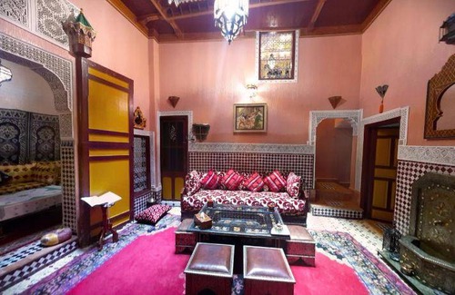 Meknes Medina House | 25 m² Riad ∙ 4 guests