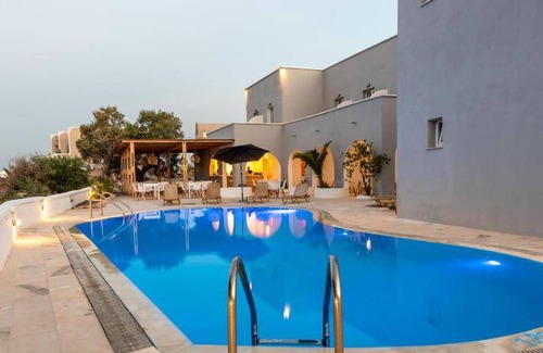 Monolithos Hotel | 27 m² Hotel ∙ 127 guests