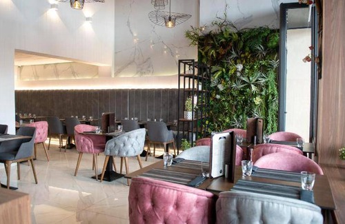 Quartier Des Orangers Hotel | 33 m² Hotel ∙ 127 guests