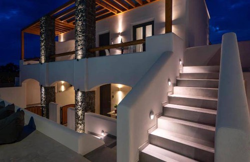Megalochori Apartment | 41 m² Serviced apartment ∙ 4 guests