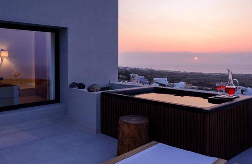 Finikia Apartment | 42 m² Serviced apartment ∙ 3 guests